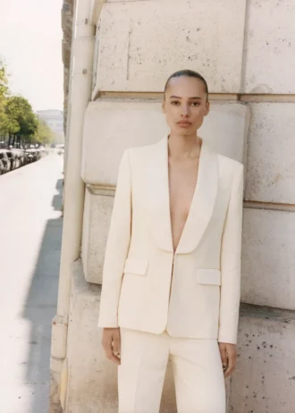 Sako s saténovými klopami Sako s saténovými klopami