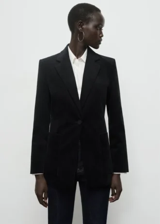 Sametová bunda s kapsami