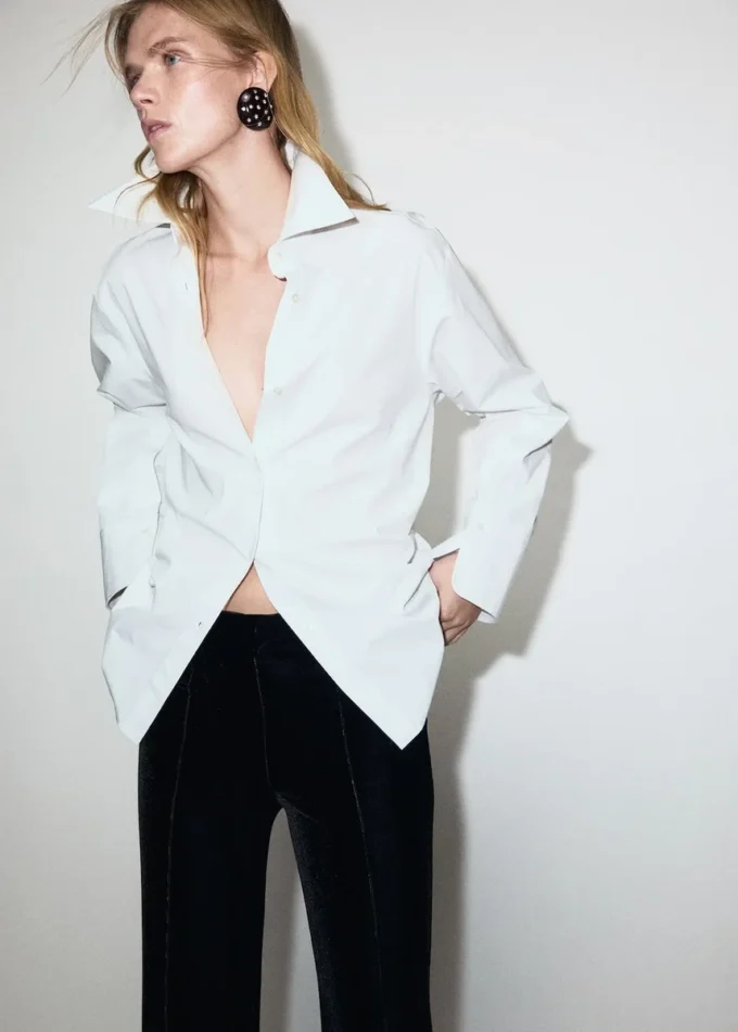 Sametové kalhoty s detaily švů Sametové kalhoty s detaily švů