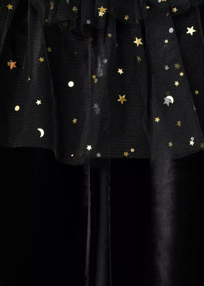 Sametový plášťový kostým Sametový plášťový kostým