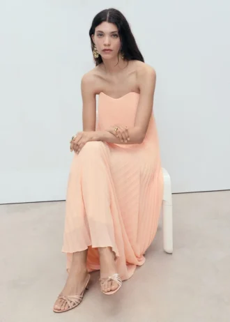 Sandály s nízkým podpatkem a kamínky