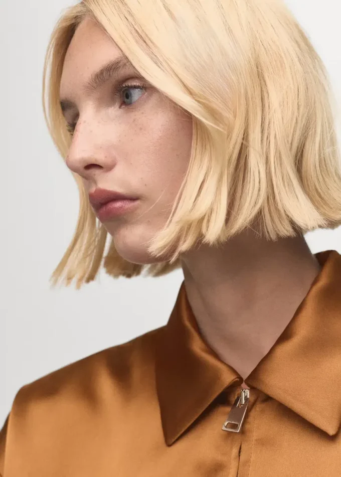 Saténová bunda s kapsami Saténová bunda s kapsami