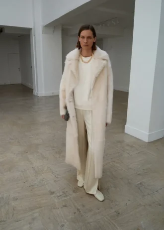 Saténové kalhoty s bočními otvory