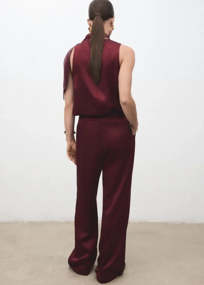 Saténové kalhoty se širokými nohavicemi Saténové kalhoty se širokými nohavicemi