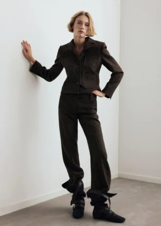 Semišové boty s přezkou