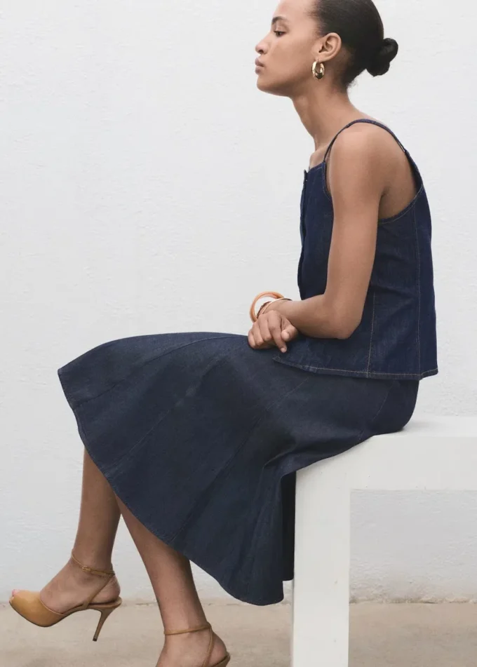 Skládaná džínová sukně Skládaná džínová sukně