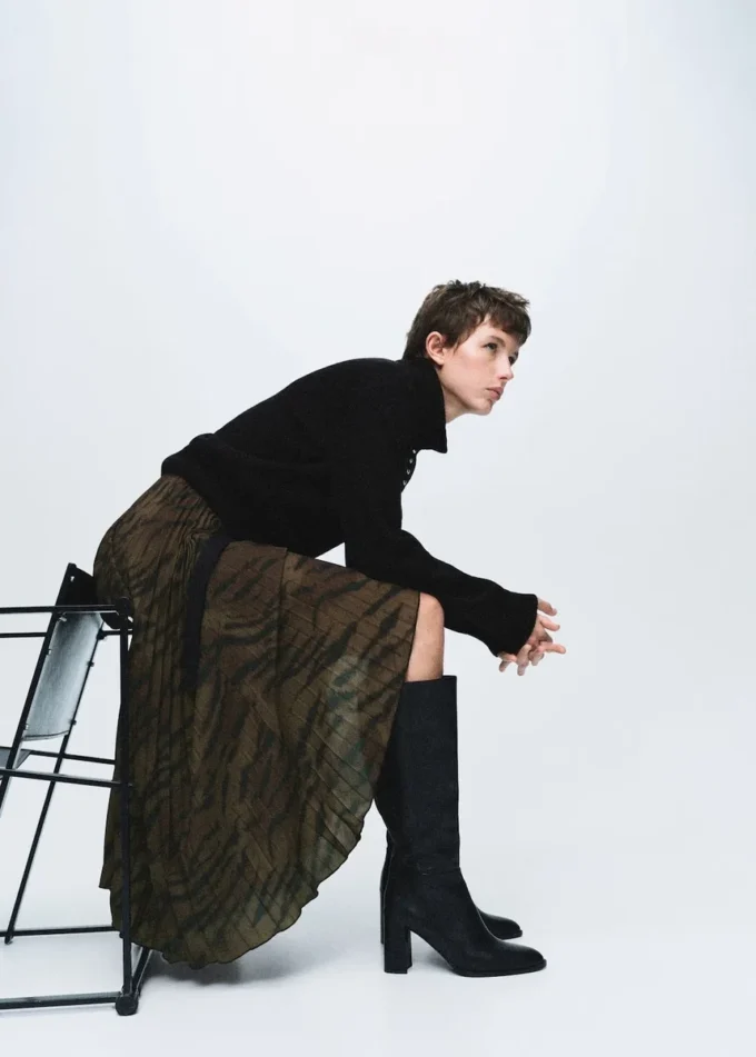 Skládaná sukně s páskem Skládaná sukně s páskem