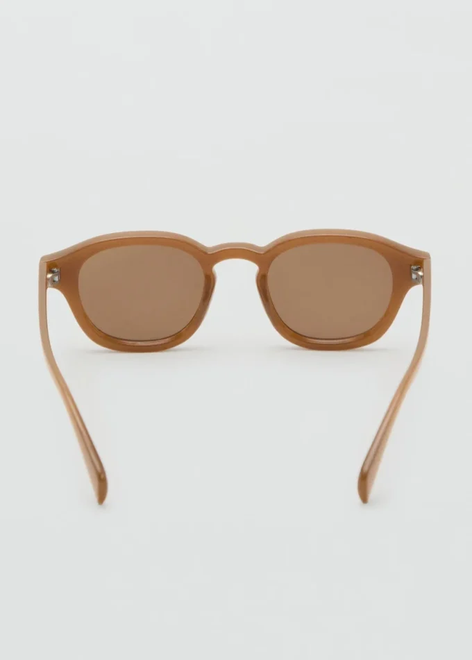 Sluneční brýle s rámem z pryskyřice Sluneční brýle s rámem z pryskyřice