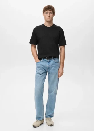 Středně těžké tričko s regular střihem Středně těžké tričko s regular střihem