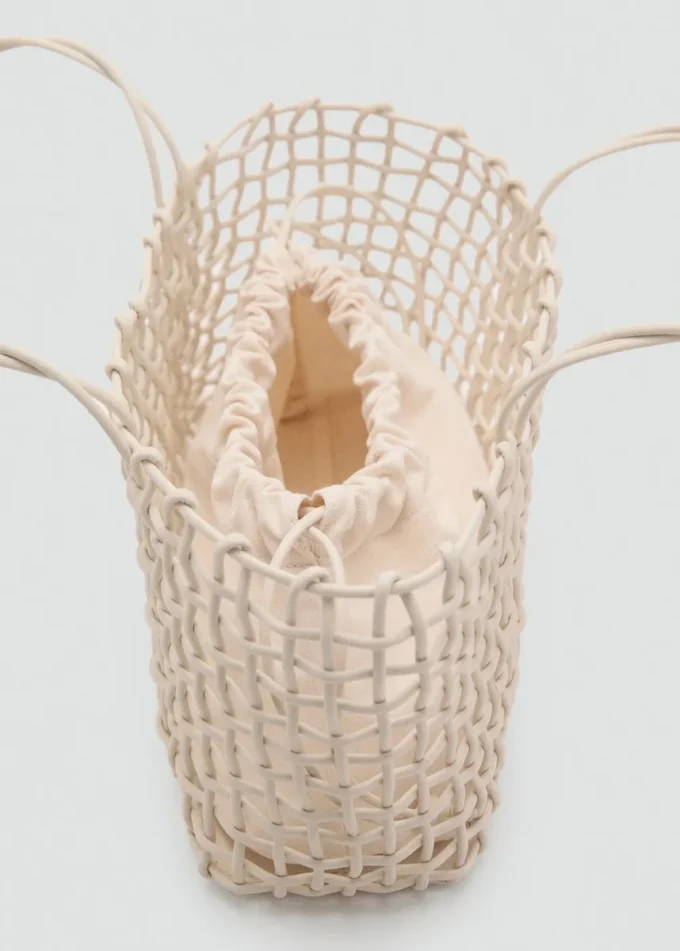 Středně velká pletená taška přes rameno Středně velká pletená taška přes rameno