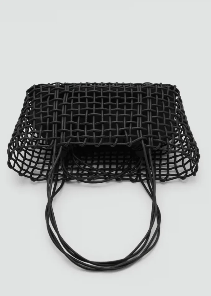 Středně velká pletená taška přes rameno Středně velká pletená taška přes rameno