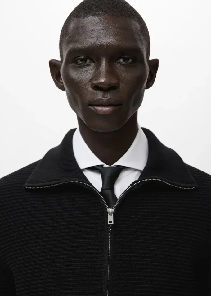 Strukturovaný pletený kardigan se zipem