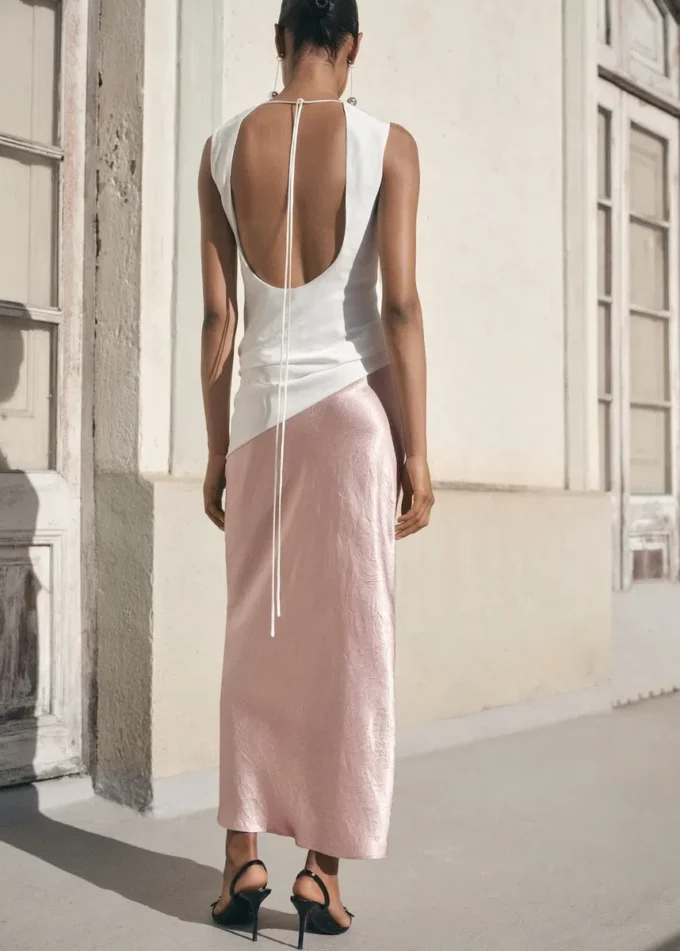 Sukně ze saténu s efektem zmačkání Sukně ze saténu s efektem zmačkání