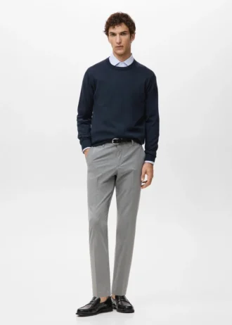 Svetr s kulatým výstřihem ze 100% merino vlny Svetr s kulatým výstřihem ze 100% merino vlny