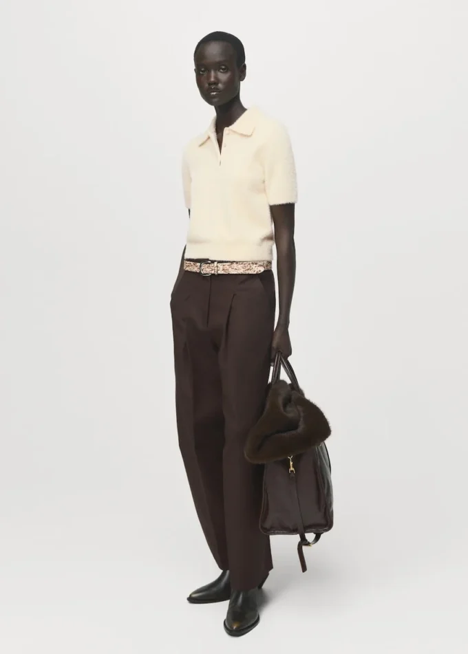 Svetr s rolákem a efektem kožešiny