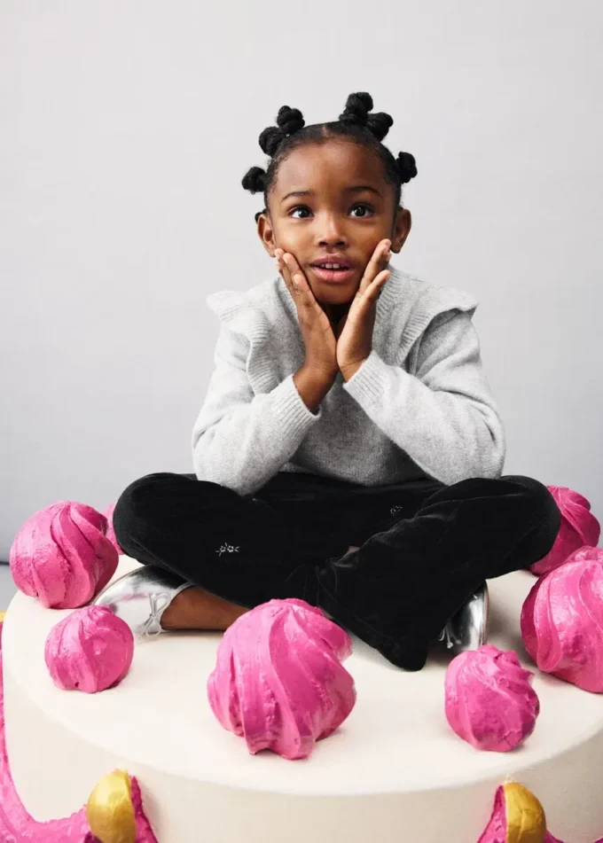 Svetr s volánky z lurexu Svetr s volánky z lurexu