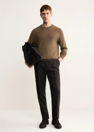 Svetr z 100% kašmíru, regular fit Svetr z 100% kašmíru, regular fit