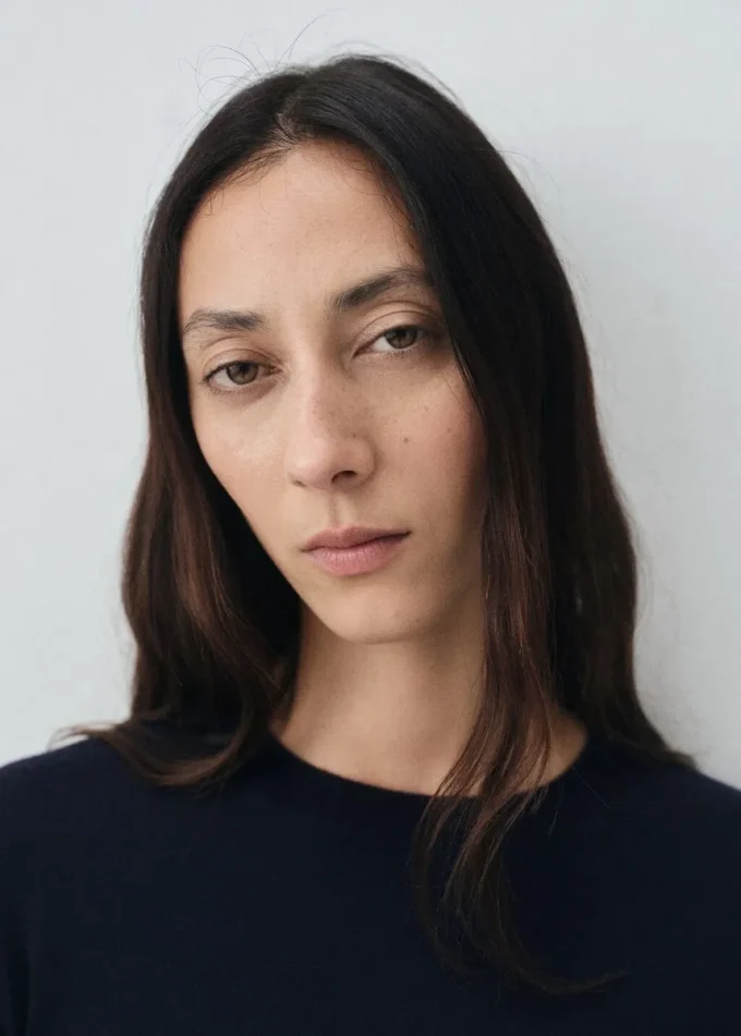 Svetr z jemné pleteniny, 100 % vlna Svetr z jemné pleteniny, 100 % vlna