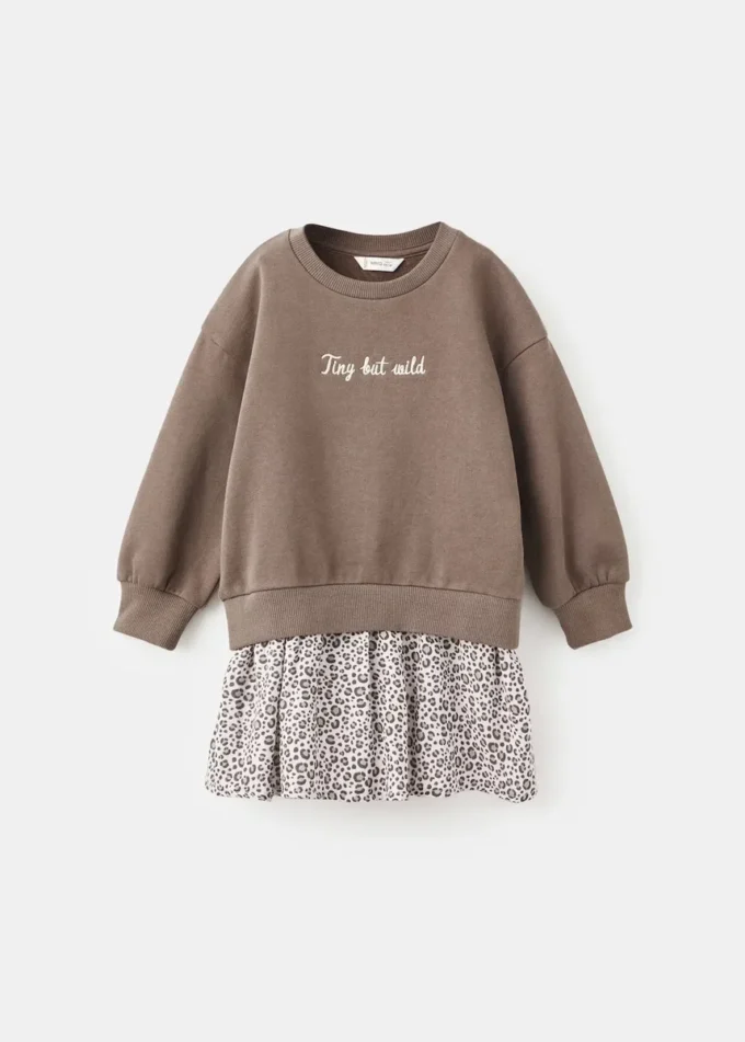 Svetrové šaty s leopardím potiskem Svetrové šaty s leopardím potiskem