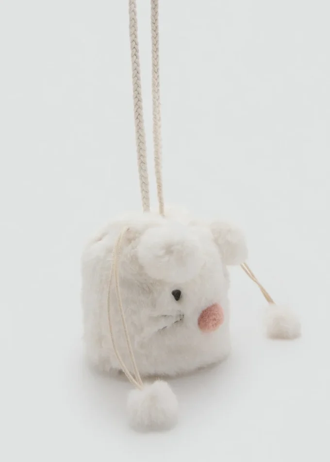 Taška s ušima a střapci Taška s ušima a střapci