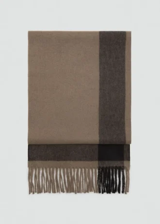 Šátek s pruhovaným vzorem