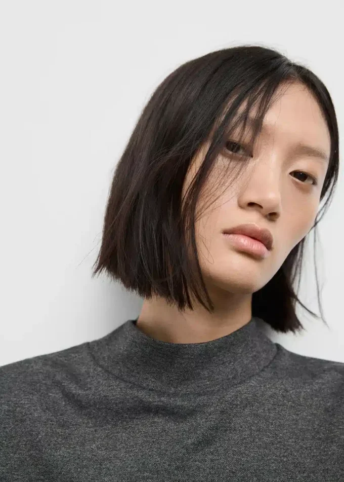 Top s rolákovým výstřihem Top s rolákovým výstřihem