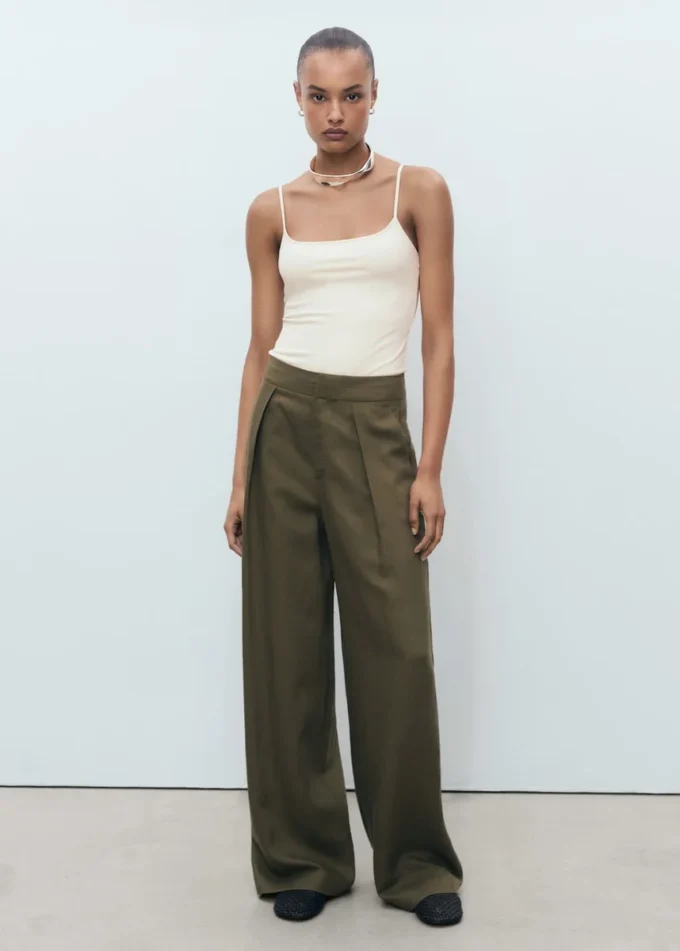 Top s tenkými ramínky Top s tenkými ramínky