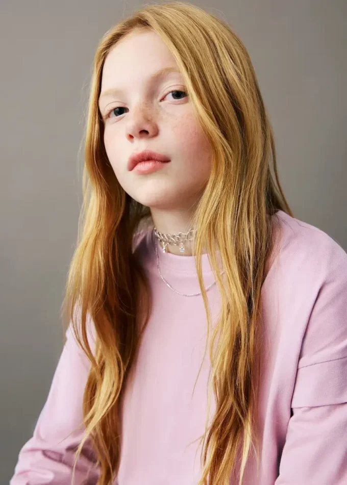 Tričko s detailem na rukávech Tričko s detailem na rukávech