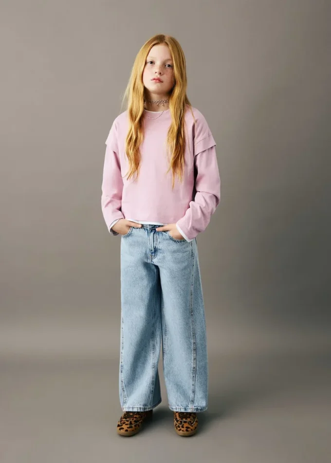 Tričko s detailem na rukávech Tričko s detailem na rukávech