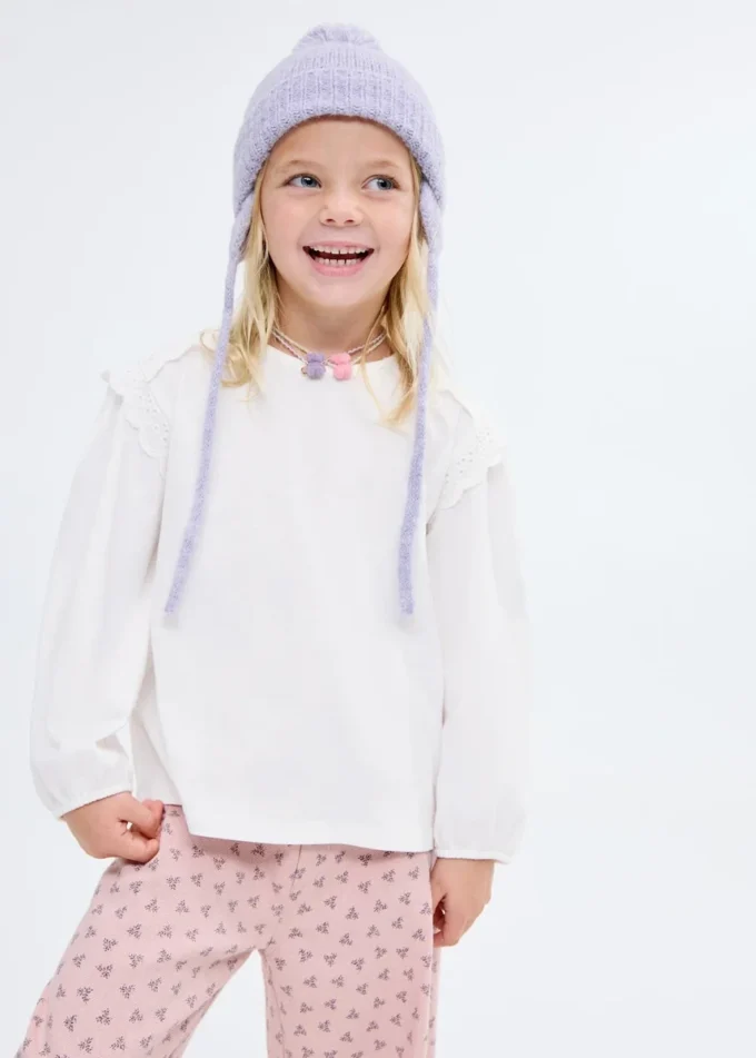 Tričko s krajkovými detaily Tričko s krajkovými detaily