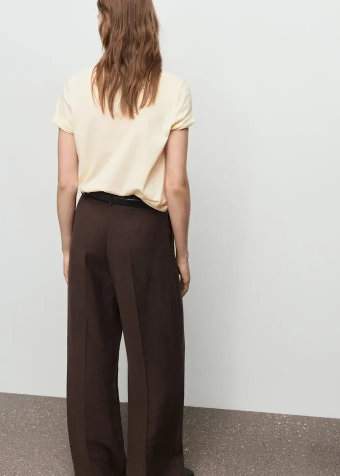 Tričko s květinovým potiskem Tričko s květinovým potiskem