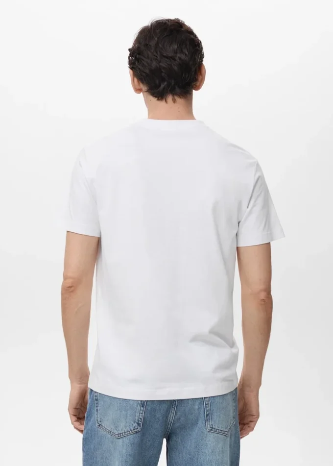 Tričko s výstřihem do V Tričko s výstřihem do V