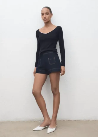 Tričko s výstřihem do V z kombinované látky Tričko s výstřihem do V z kombinované látky