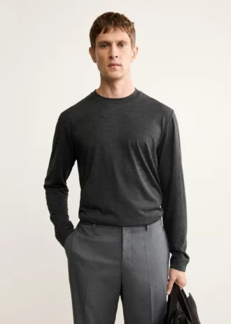 Tričko ze směsi vlny se slim fit střihem