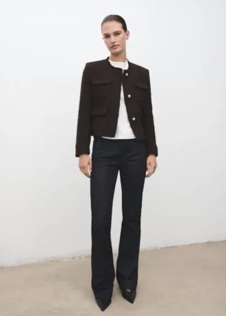 Tvídové sako s roztřepenými konci