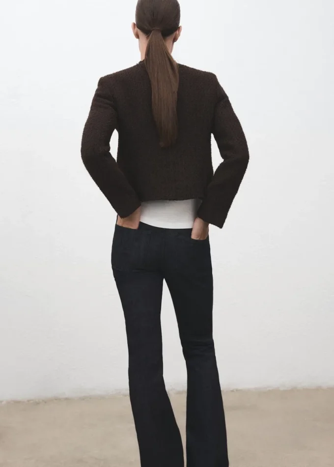 Tvídové sako s roztřepenými konci Tvídové sako s roztřepenými konci