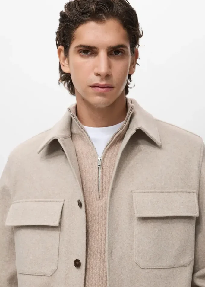 Vlněná košile s kapsami Vlněná košile s kapsami