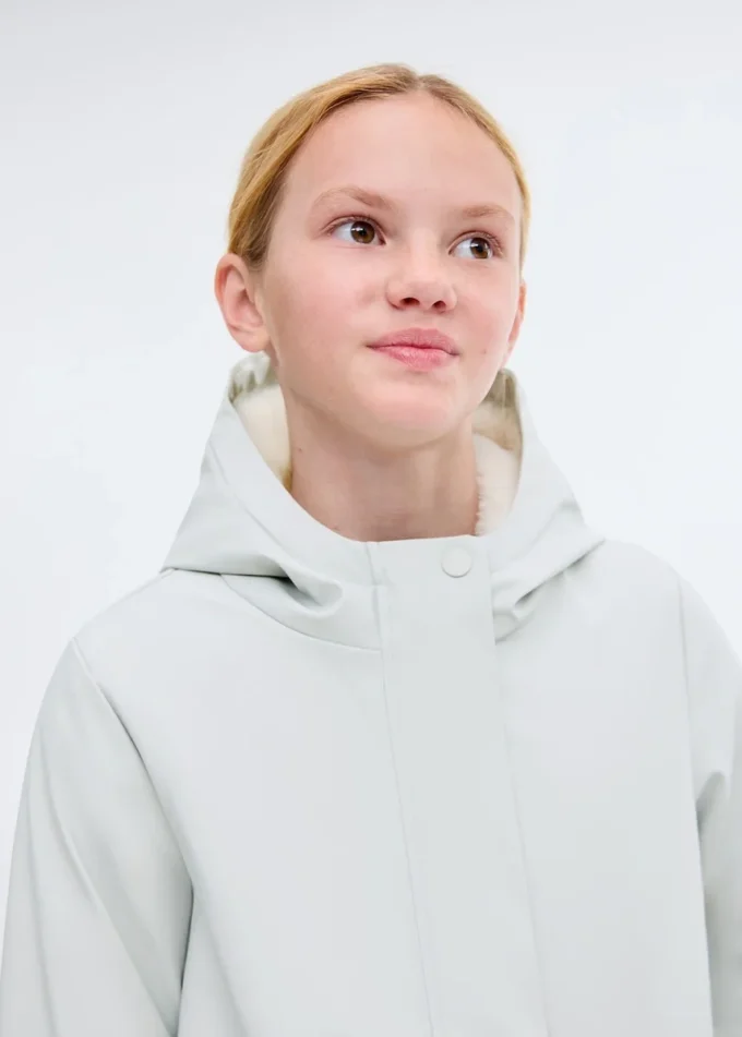 Voděodolný kabát s kapucí Voděodolný kabát s kapucí