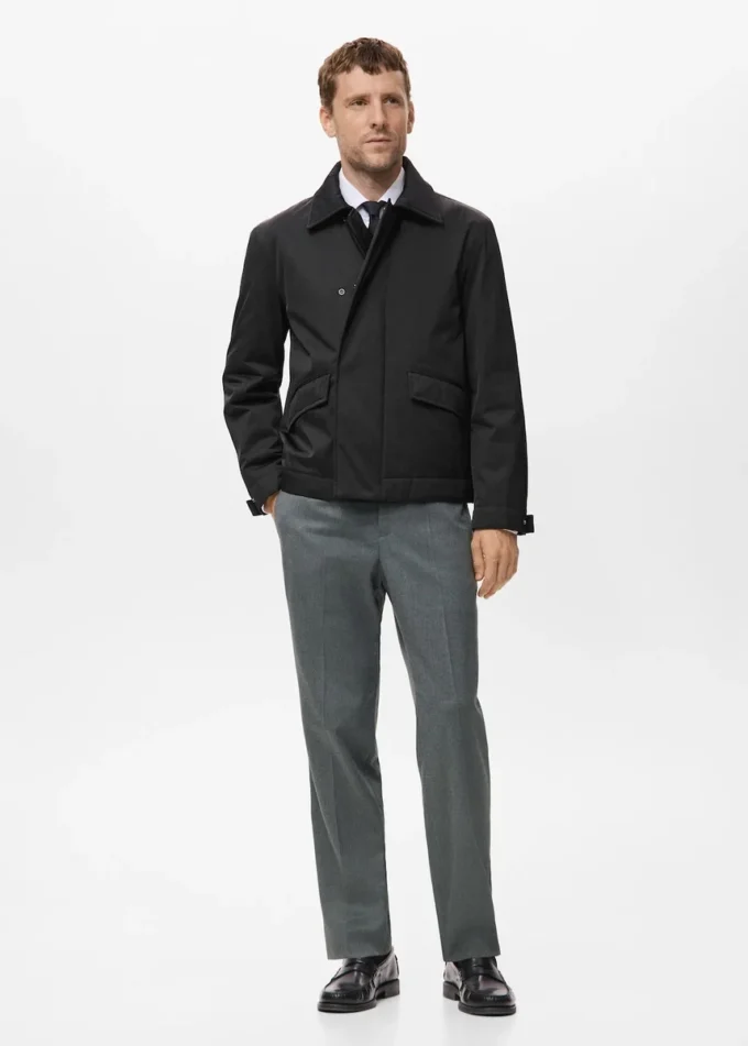 Vodoodpudivá bunda s kapsami Vodoodpudivá bunda s kapsami