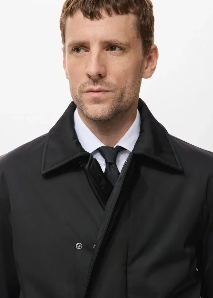 Vodoodpudivá bunda s kapsami Vodoodpudivá bunda s kapsami