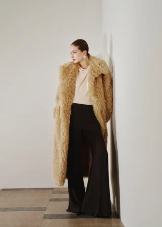 Volné kalhoty s bočními rozparky Volné kalhoty s bočními rozparky