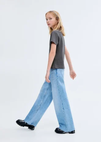 Vyšívané bavlněné tričko