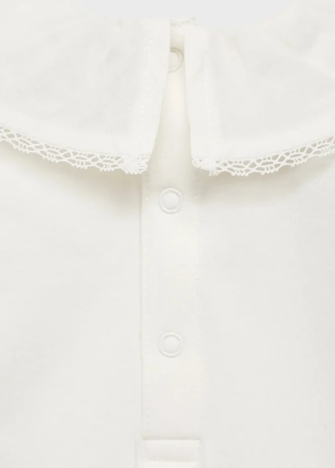 Vyšívané body s babydoll límečkem