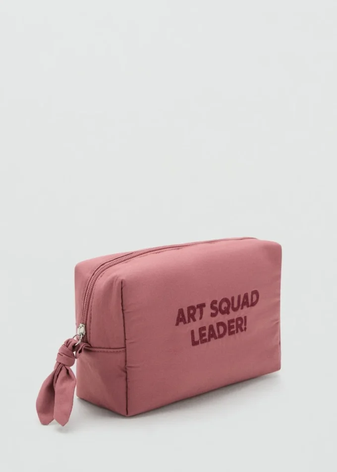 Vyšívaná kosmetická taška Vyšívaná kosmetická taška