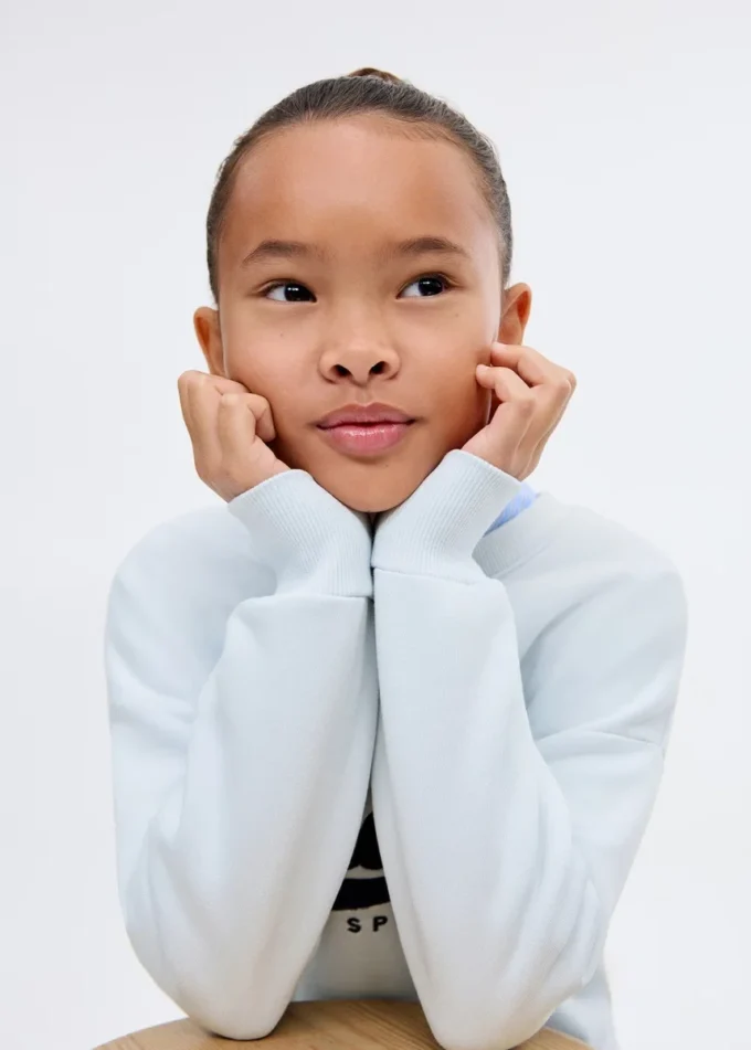 Vyšívaná mikina Snoopy Vyšívaná mikina Snoopy