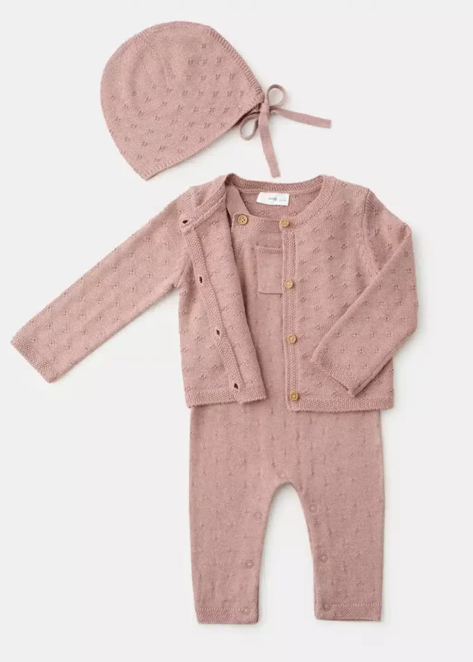 Vyšívaný pletený svetr Vyšívaný pletený svetr