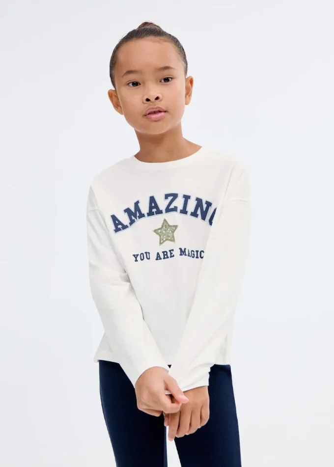 Vyšívané tričko s potiskem Vyšívané tričko s potiskem