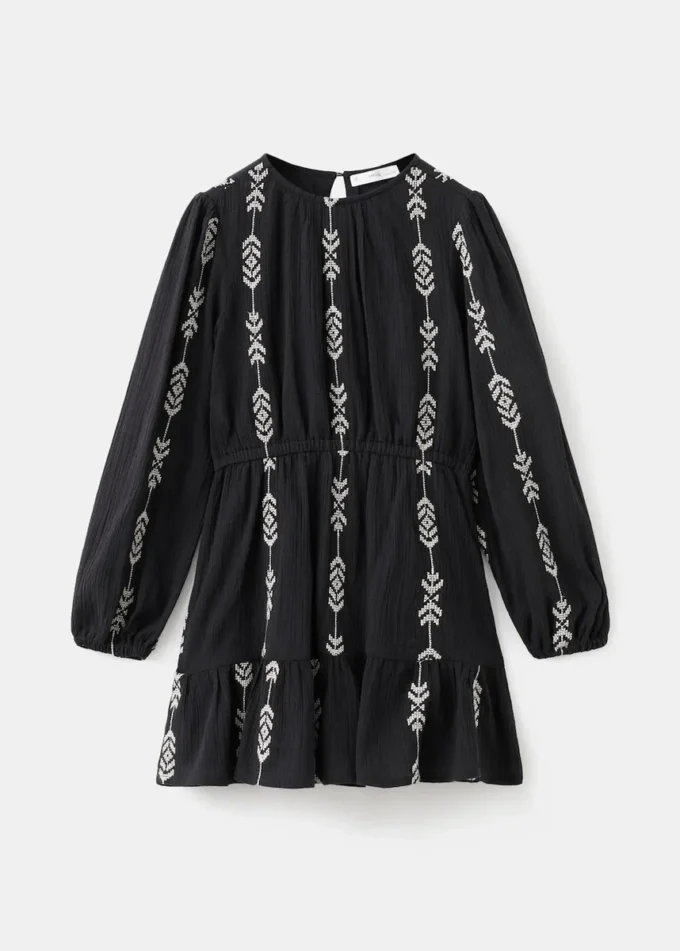Vyšívané volánové šaty Vyšívané volánové šaty