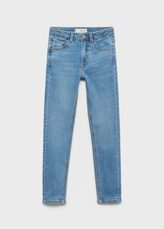 Úzké džíny s vyšívanými hvězdami